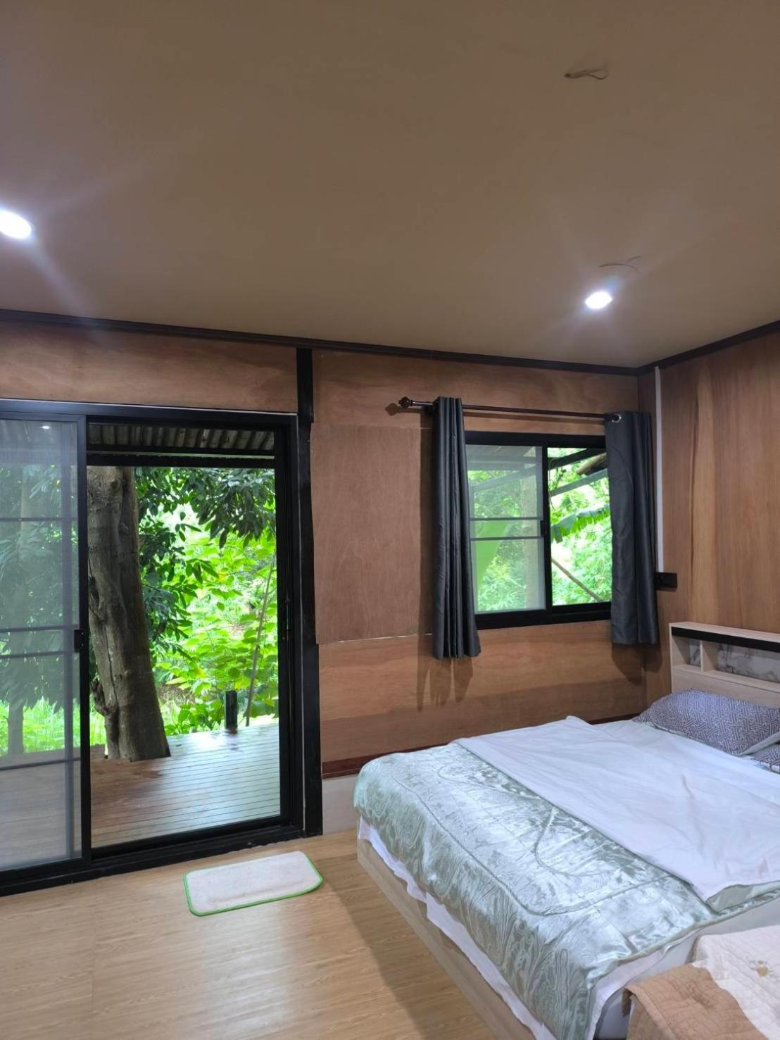 Hill Tribe Art House Daire Chiang Rai Dış mekan fotoğraf
