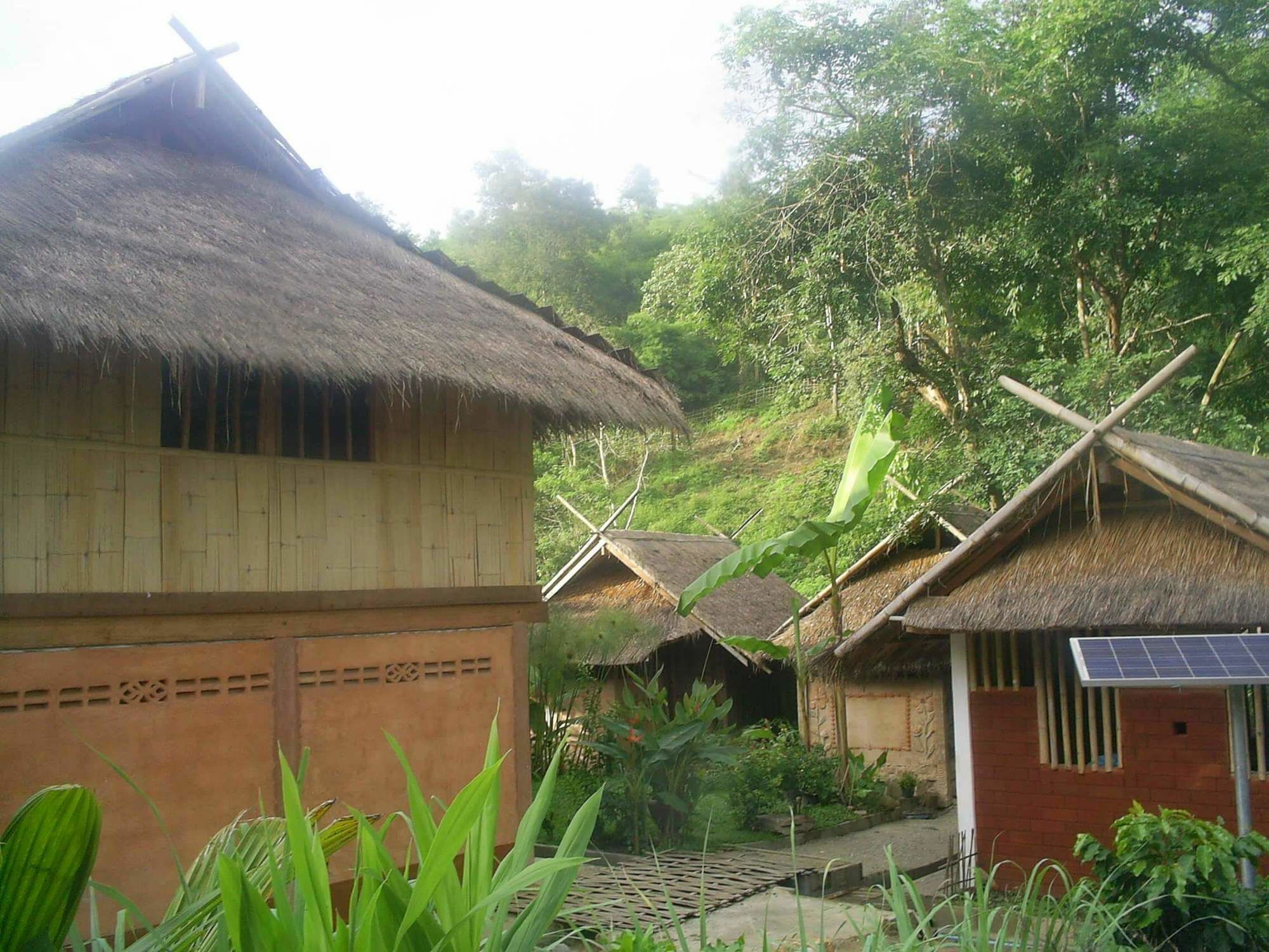 Hill Tribe Art House Daire Chiang Rai Dış mekan fotoğraf