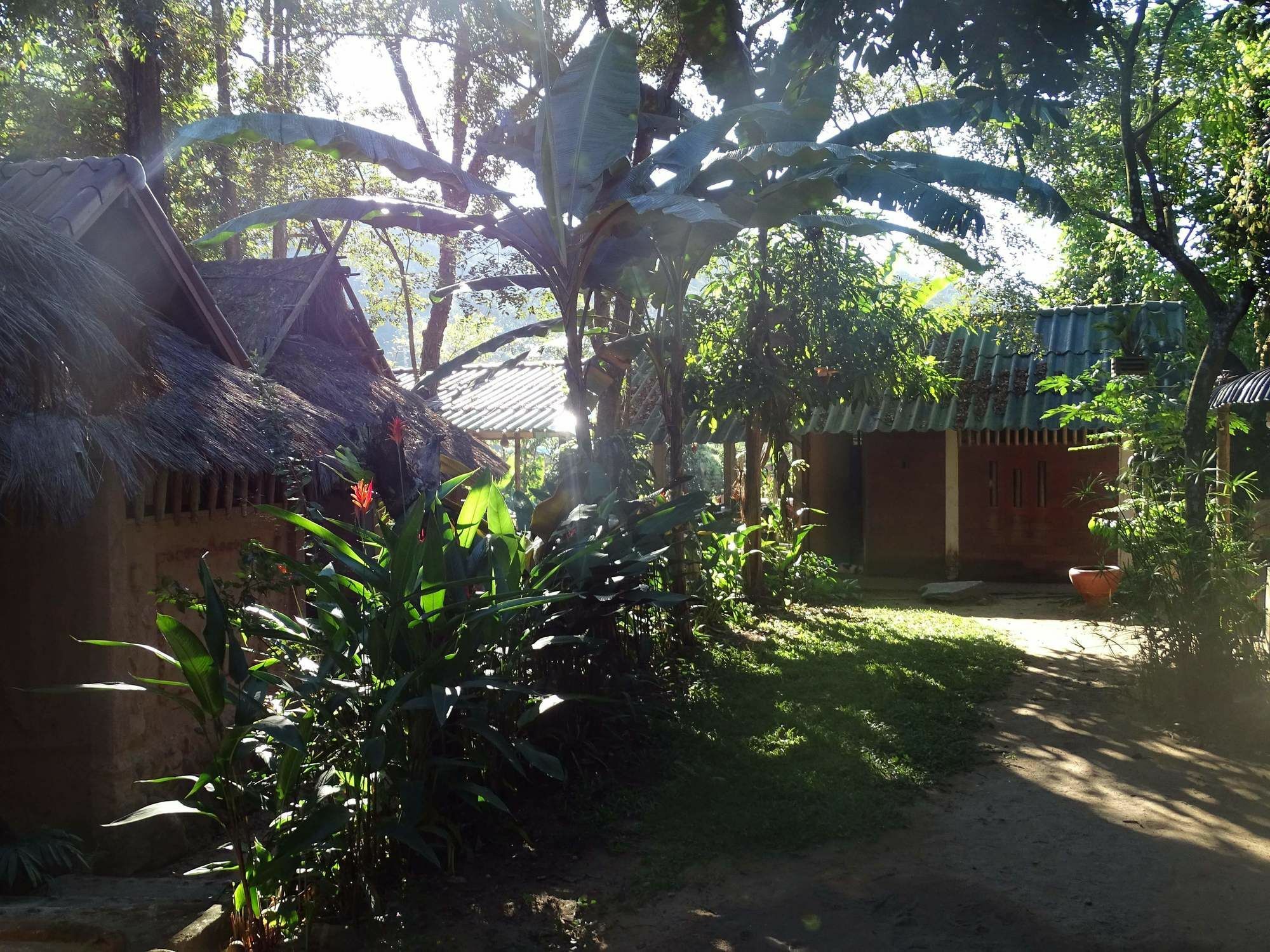 Hill Tribe Art House Daire Chiang Rai Dış mekan fotoğraf